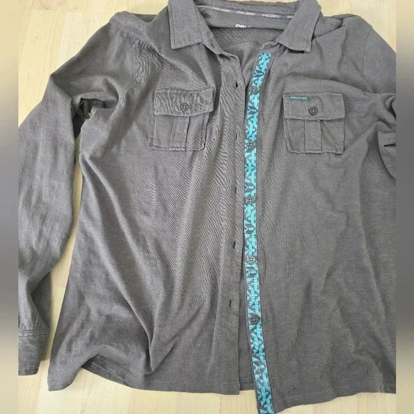 Polaris button down size 2xl - Picture 7 of 8